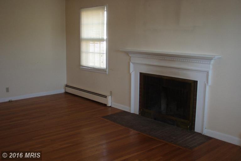 15073 Germanna Hwy - Photo 3 of 16