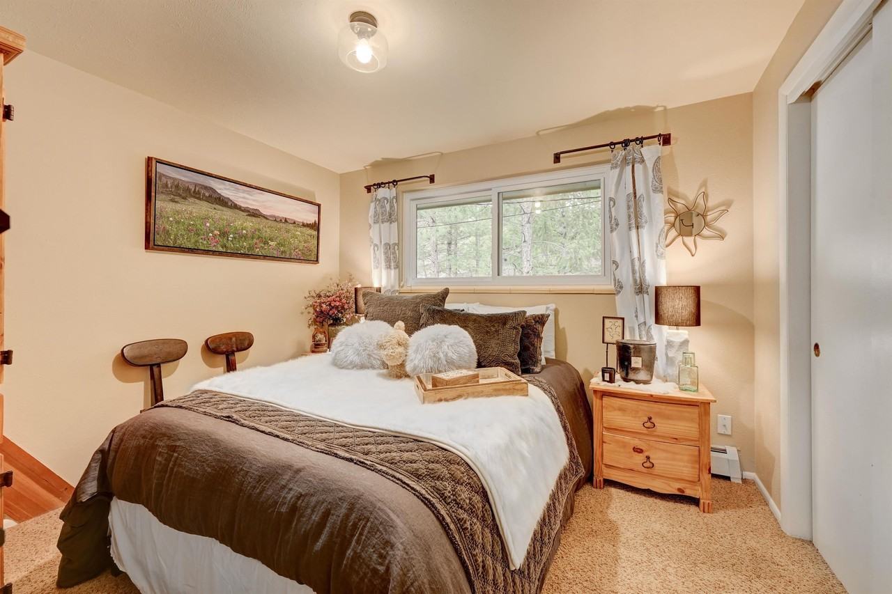32587 Little Cub Rd - Photo 5 of 50
