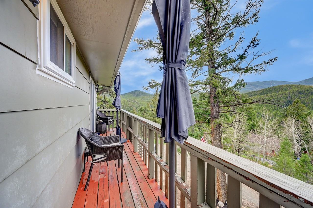 32587 Little Cub Rd - Photo 4 of 50