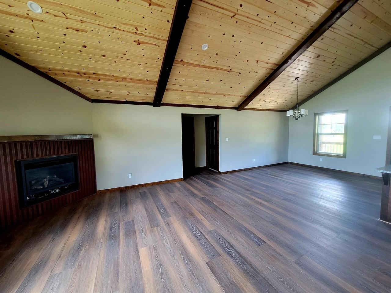 401 Alpine Dr #A - Photo 7 of 50