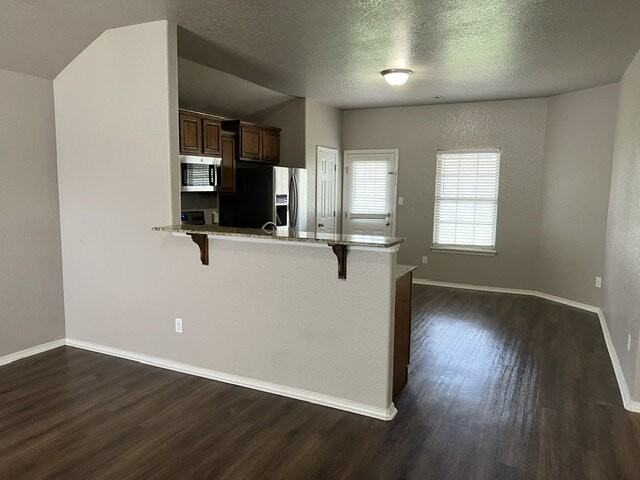 217 Regency Dr - Photo 3 of 15