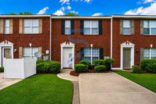 5791 Strathmoor Manor Cir - Photo 1 of 1