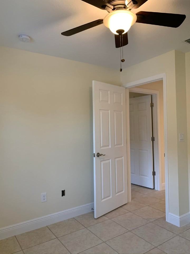 3672 Skipper Rd - Photo 5 of 9
