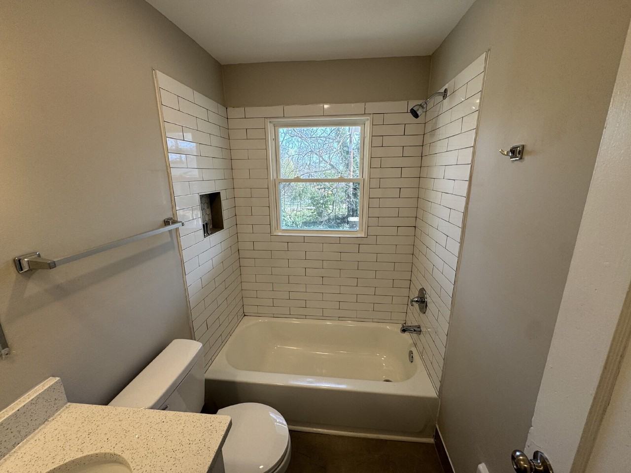 11 Spencer St - Photo 5 of 6