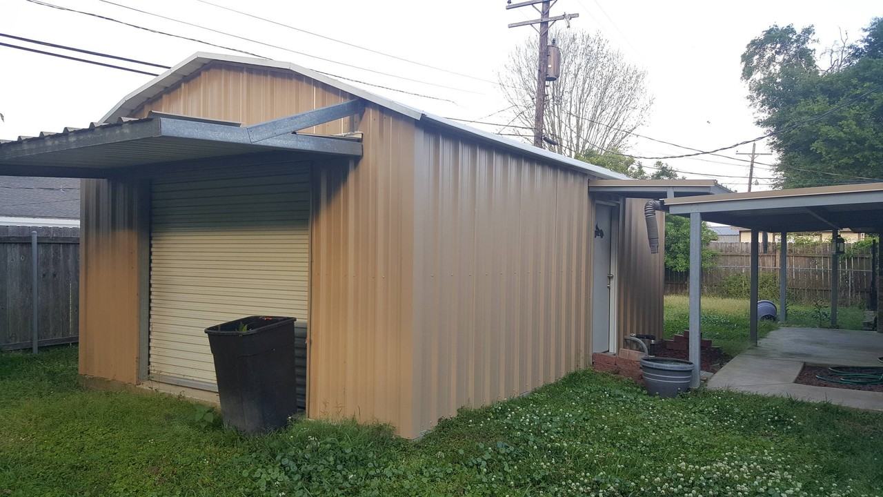 1180 Alton St - Photo 3 of 9