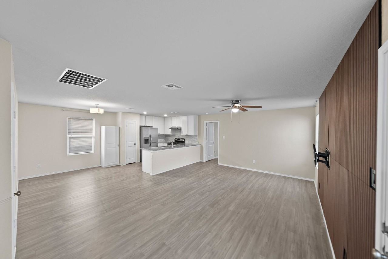 4138 Southton Tarn - Photo 4 of 35