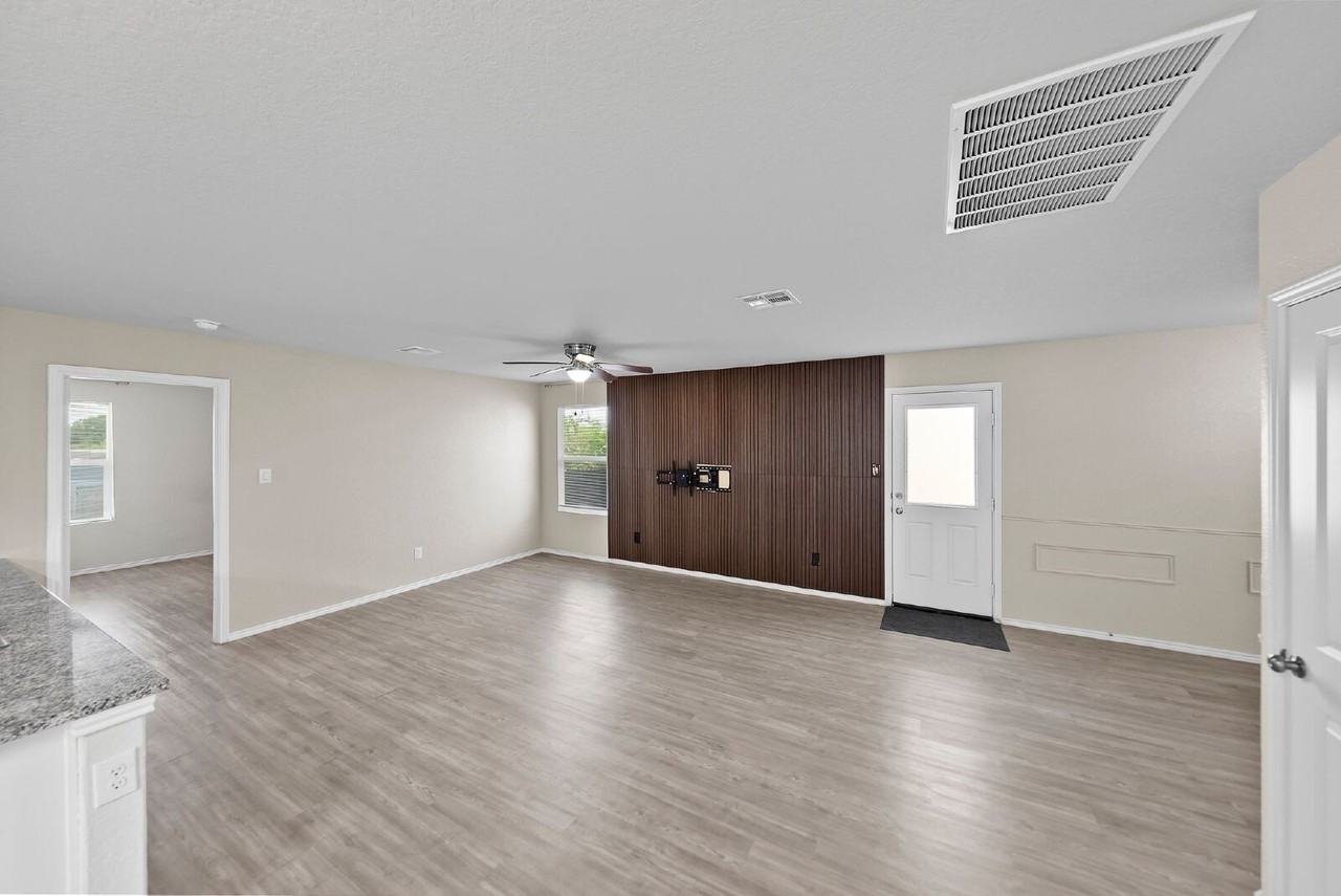 4138 Southton Tarn - Photo 6 of 35