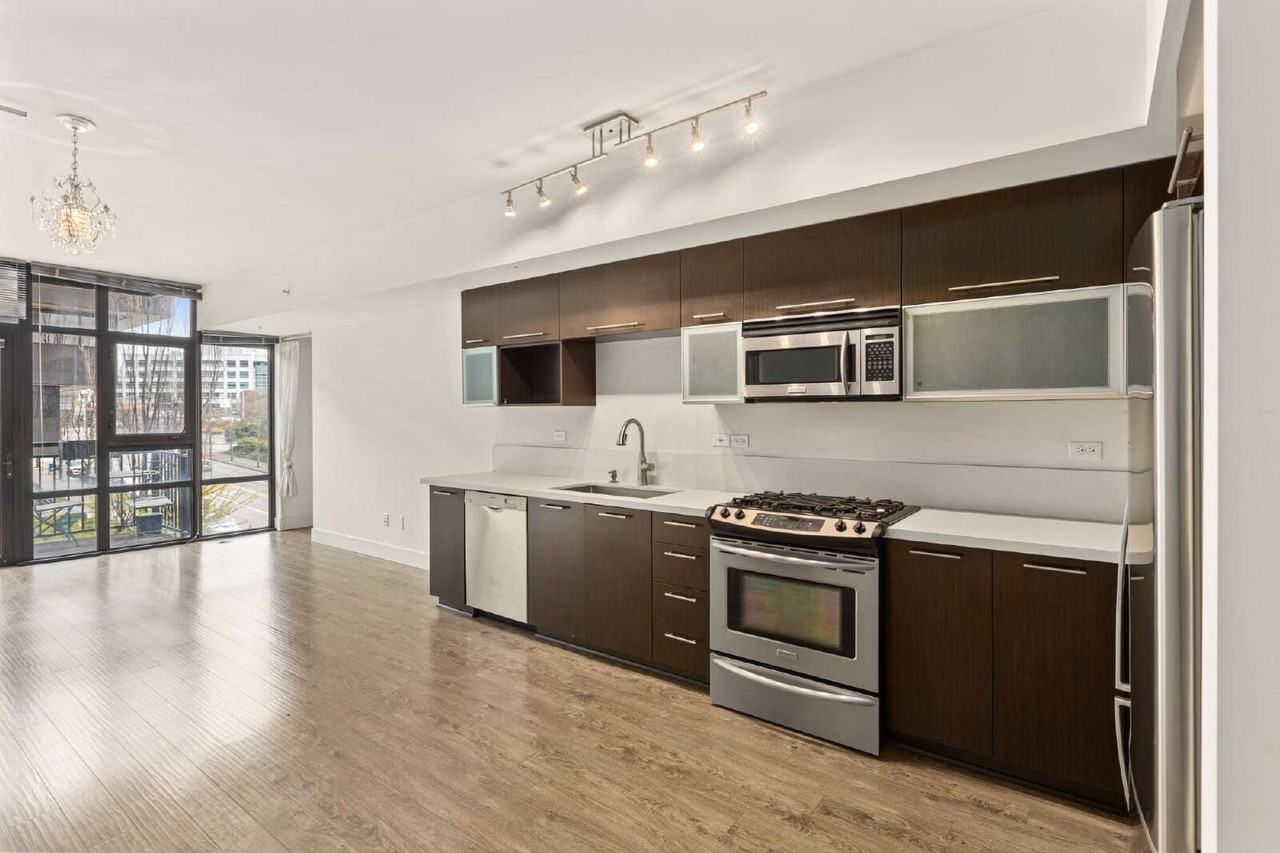 2911 2nd Ave Unit 404 - Photo 5 of 20