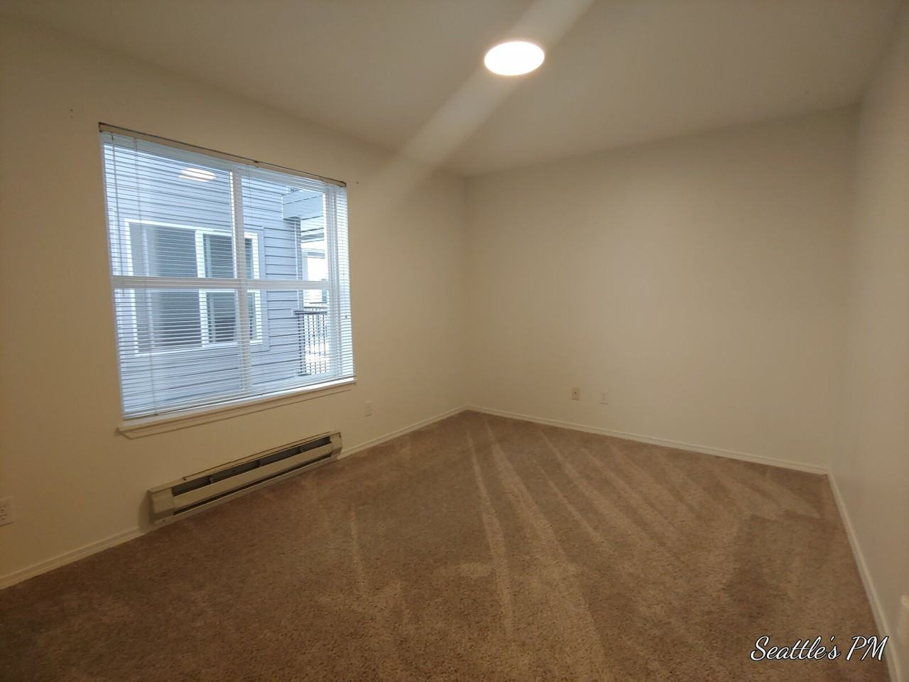 600 N 85th St - Photo 3 of 10