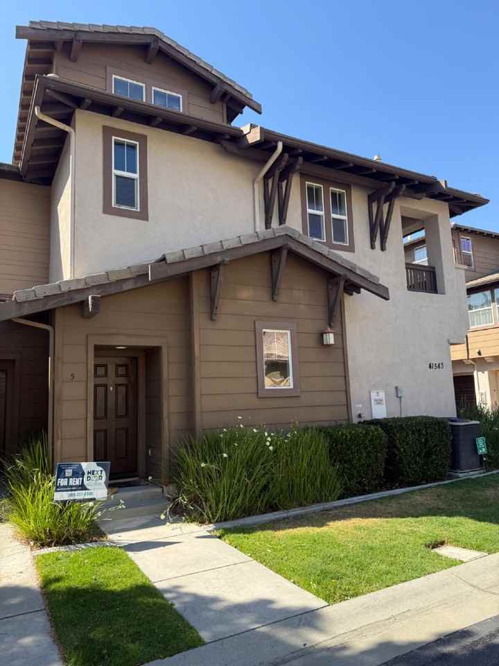 41543 King Palm Ave #5