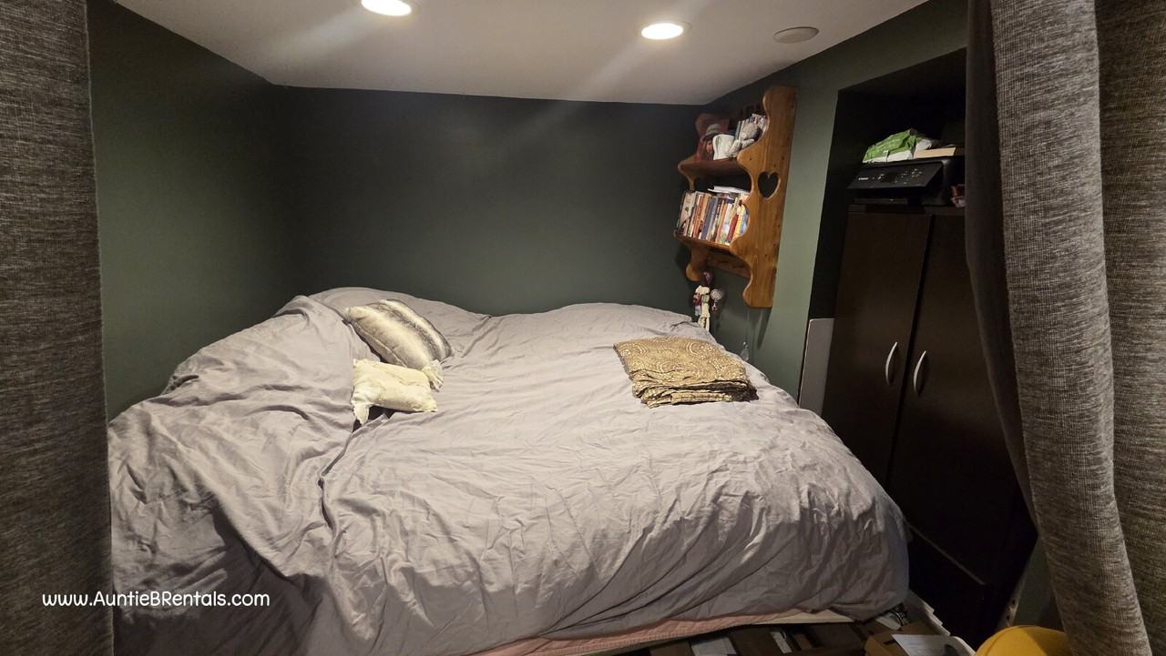 1606 Hewitt Ave - Photo 6 of 25