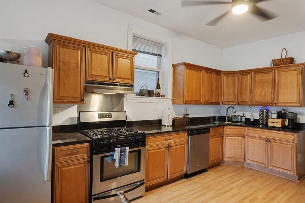1817 N Marshfield Ave #GN - Photo 2 of 8