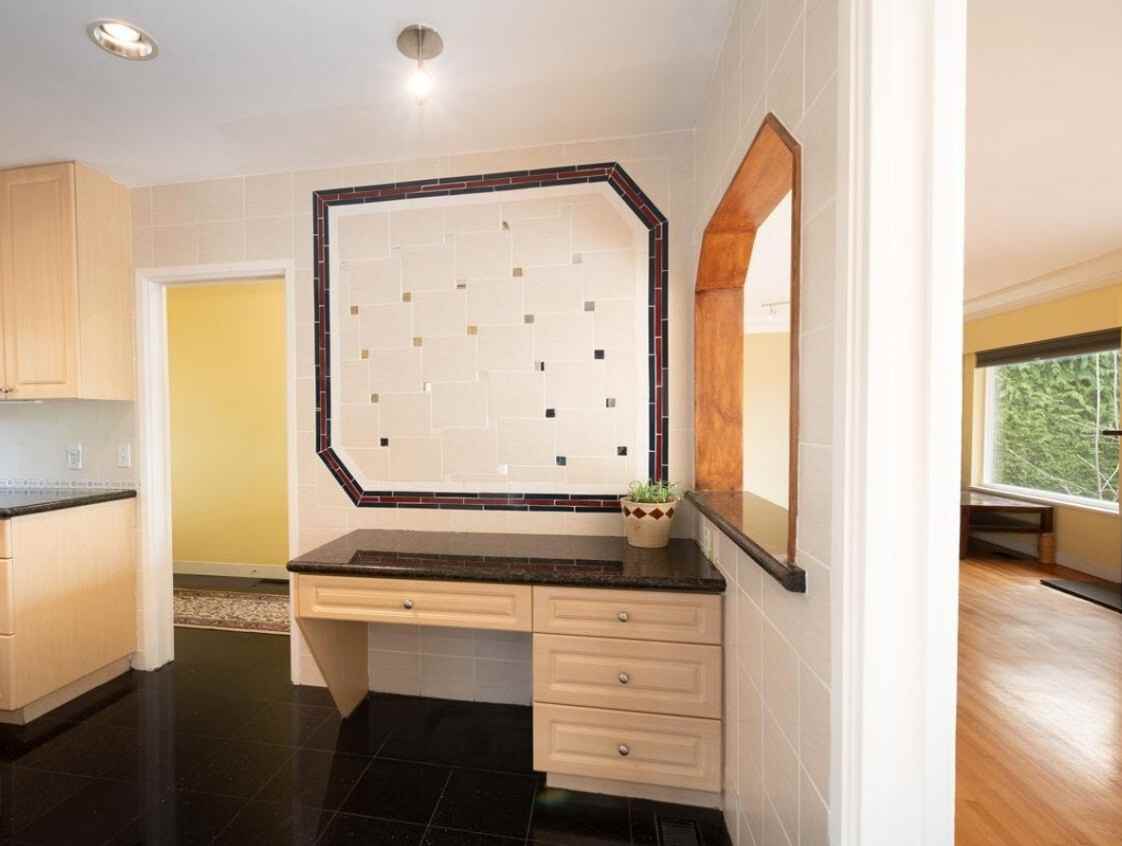 647 Blueridge Avenue - Photo 3 of 14