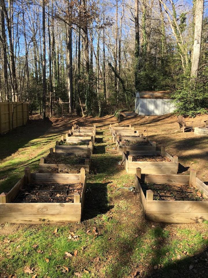 48 N Rowe Rd - Photo 3 of 10