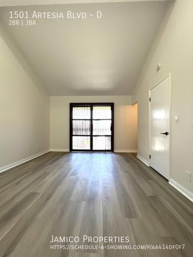 1501 Artesia Blvd #D - Photo 7 of 11