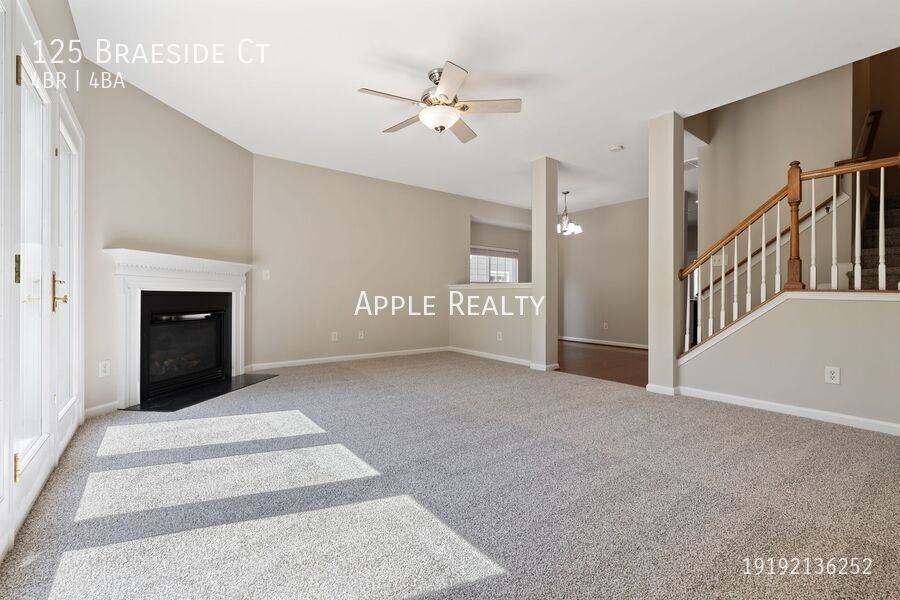 125 Braeside Ct - Photo 2 of 18