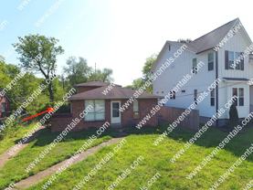 928 30th Ave N #B - Photo 1 of 1