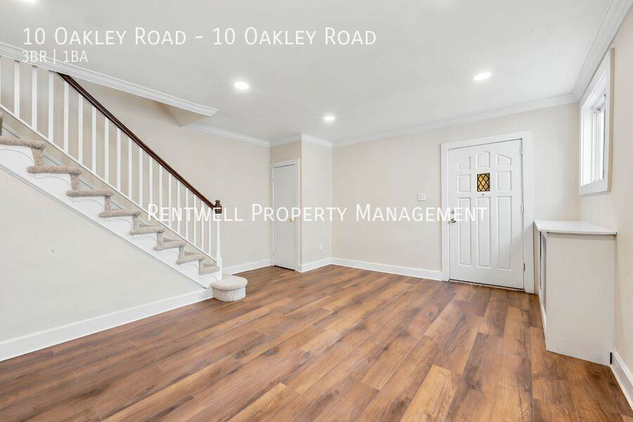 10 Oakley Rd - Photo 4 of 25