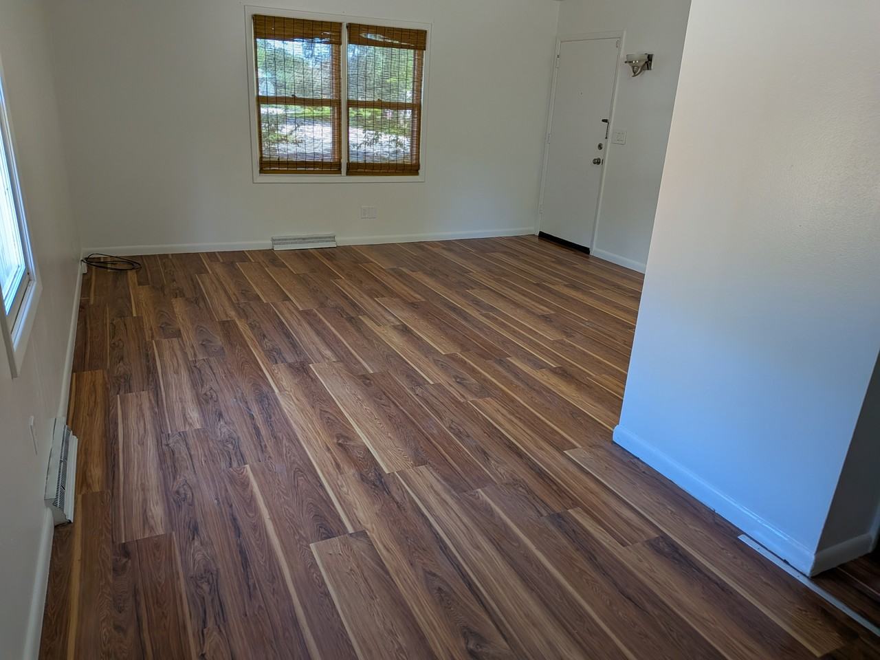 1038 W Maple Ave S #1 - Photo 2 of 11