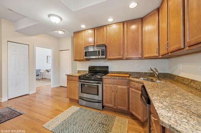 4018 N Albany Ave #2B - Photo 5 of 12