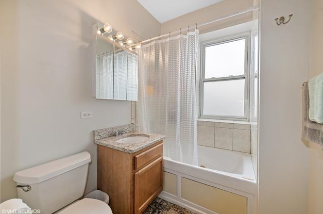 4018 N Albany Ave #2B - Photo 7 of 12