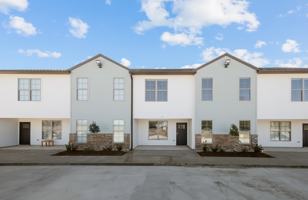 featured image of 139 Iberia St #G