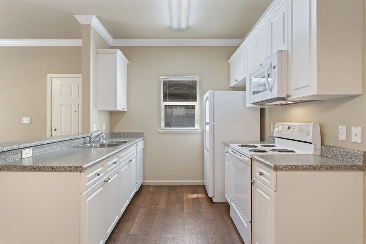 8905 Davis Rd #G46 - Photo 6 of 17