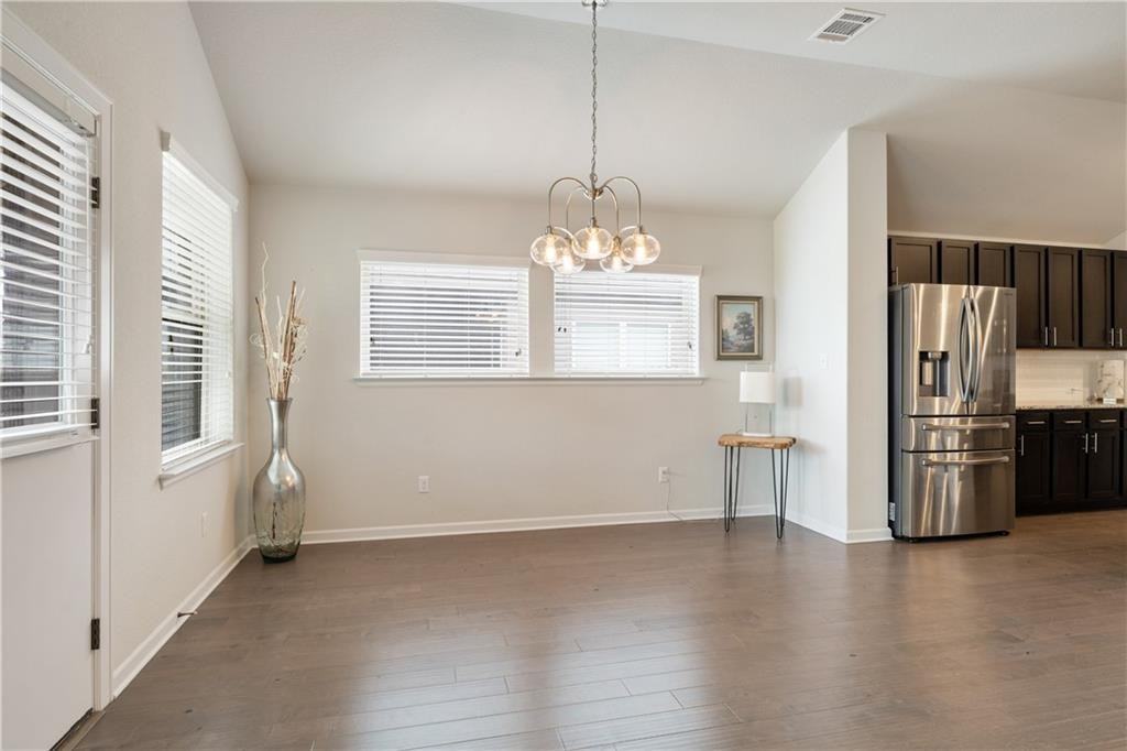 242 Krupp Ave #NA - Photo 4 of 25
