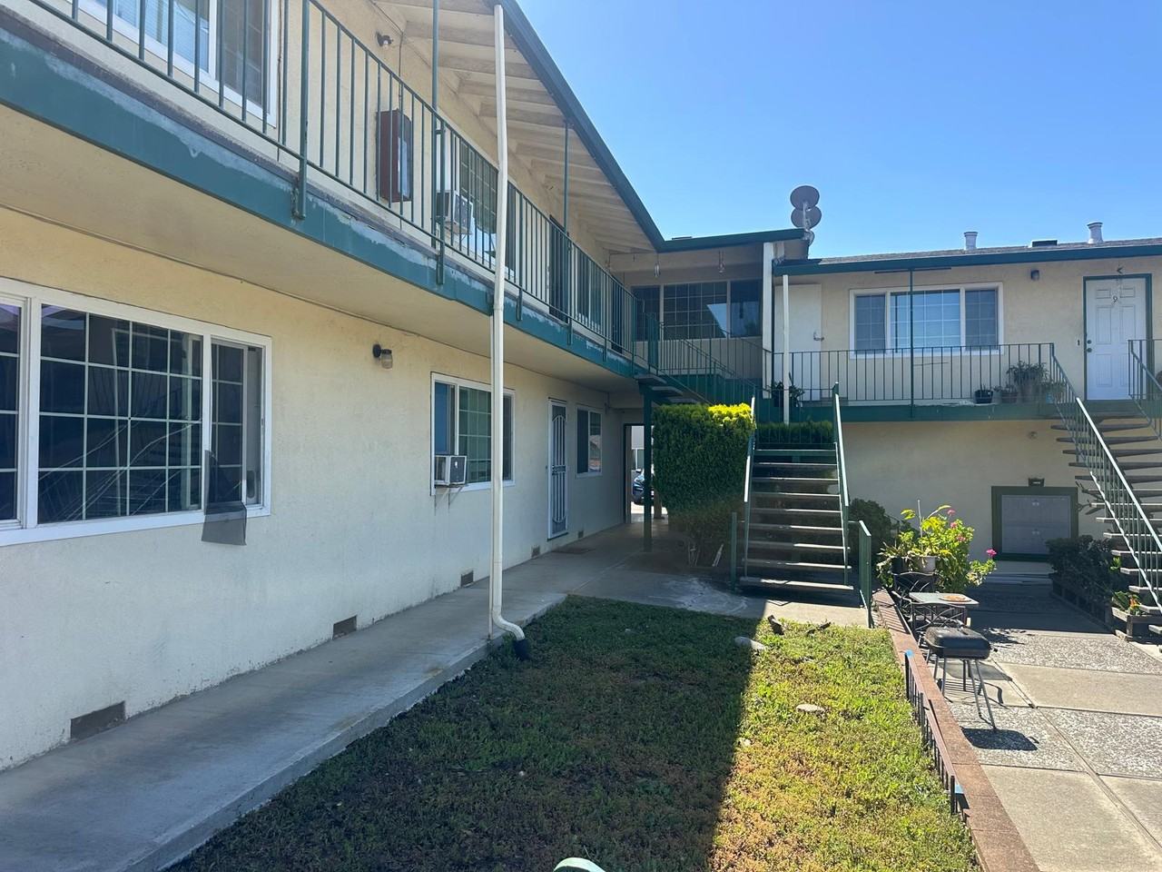 25538 Del Mar Ave #10 - Photo 6 of 19