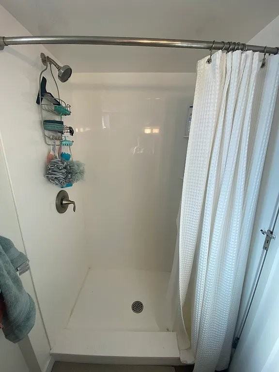 3098 S Kenwood St #NA - Photo 4 of 14