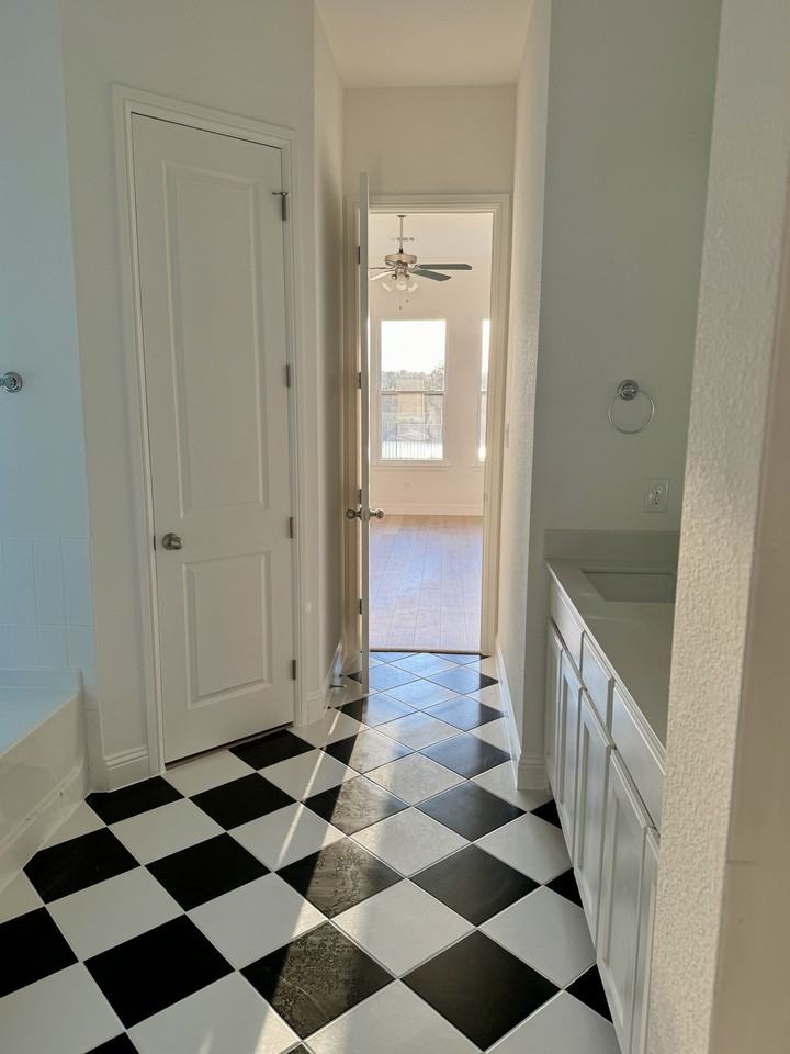 Sandpiper Court #NA - Photo 7 of 14