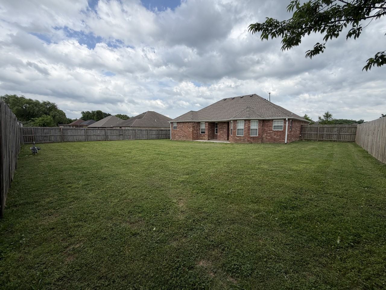 1400 Hickery St #NA - Photo 2 of 14