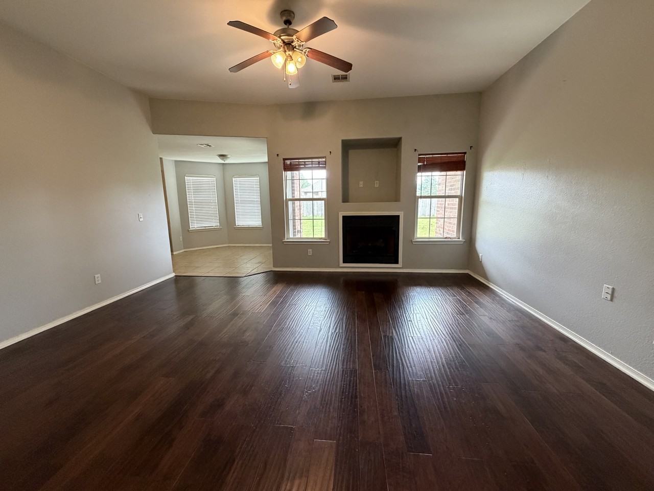 1400 Hickery St #NA - Photo 4 of 14