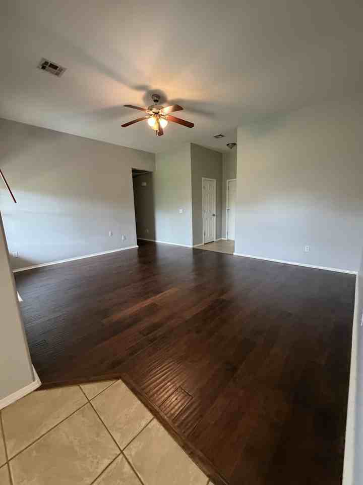 1400 Hickery St #NA - Photo 5 of 14