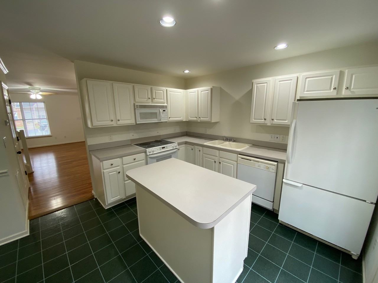 3763 Winborne Ln #3763 - Photo 6 of 19