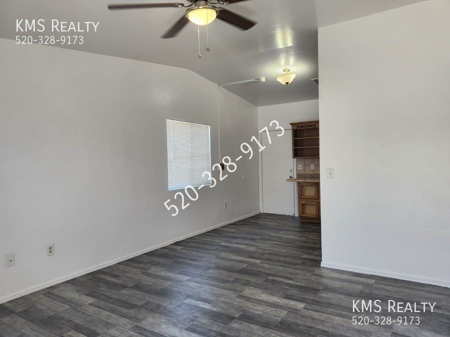 1616 N Mohave Ave #1 - Photo 2 of 15