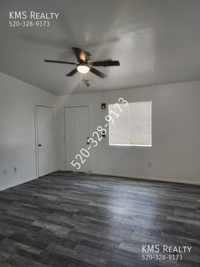 1616 N Mohave Ave #1 - Photo 4 of 15