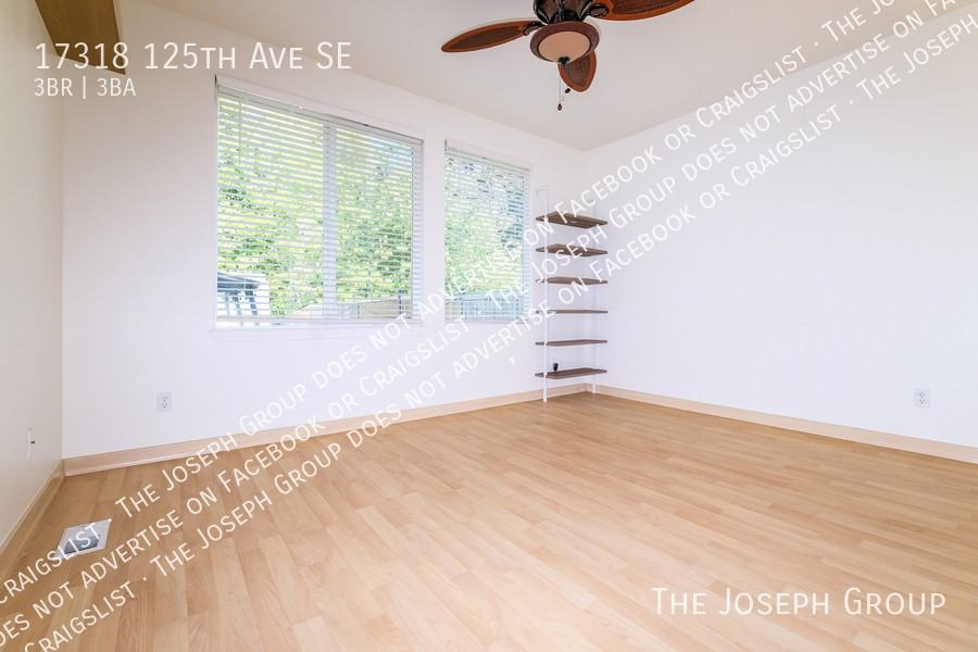 17318 125th Ave Se - Photo 3 of 17