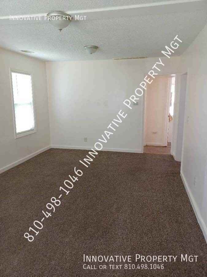 2266 Donovan St - Photo 3 of 21