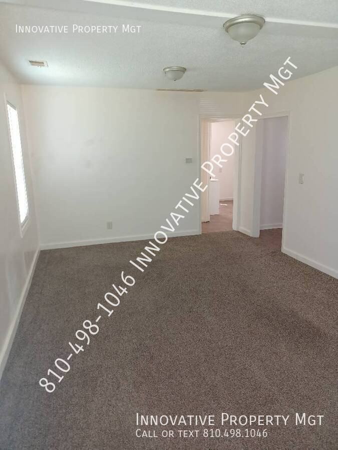 2266 Donovan St - Photo 4 of 21