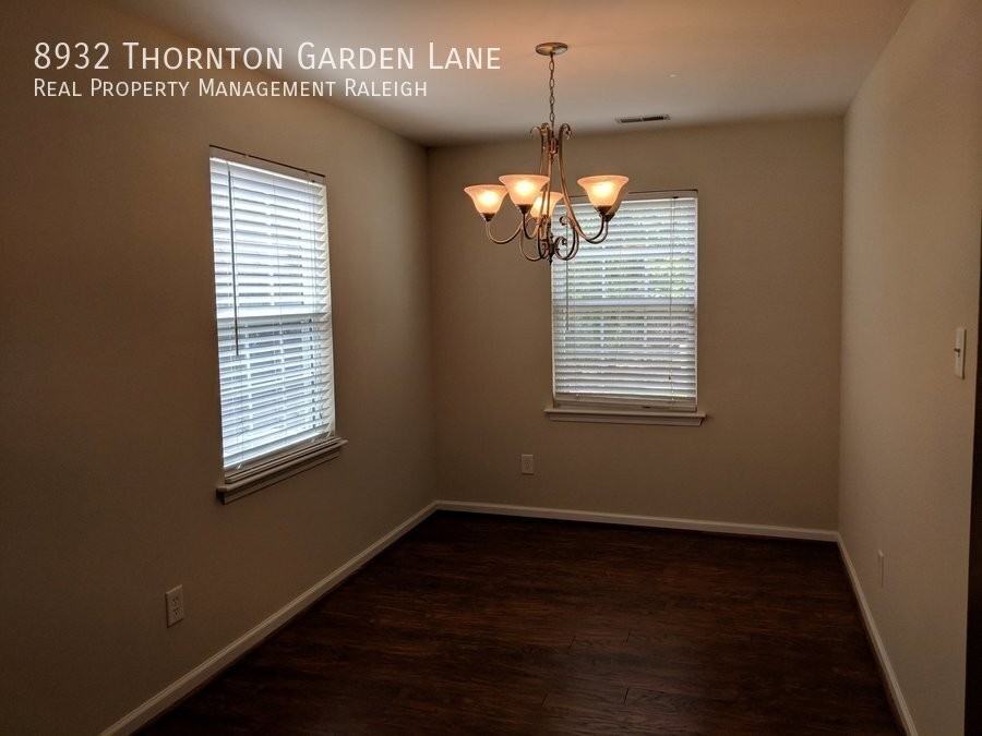 8932 Thornton Garden Ln - Photo 3 of 6