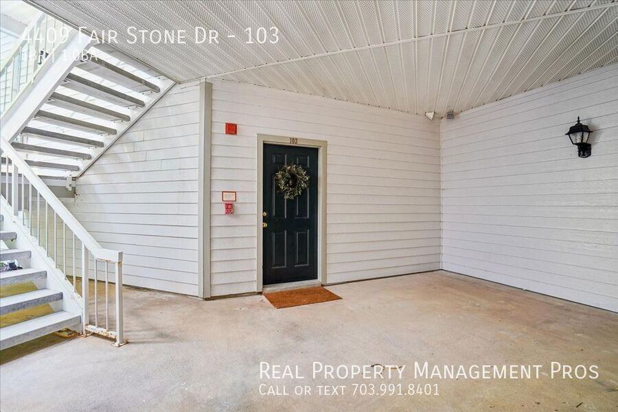 4409 Fair Stone Dr #103 - Photo 3 of 36
