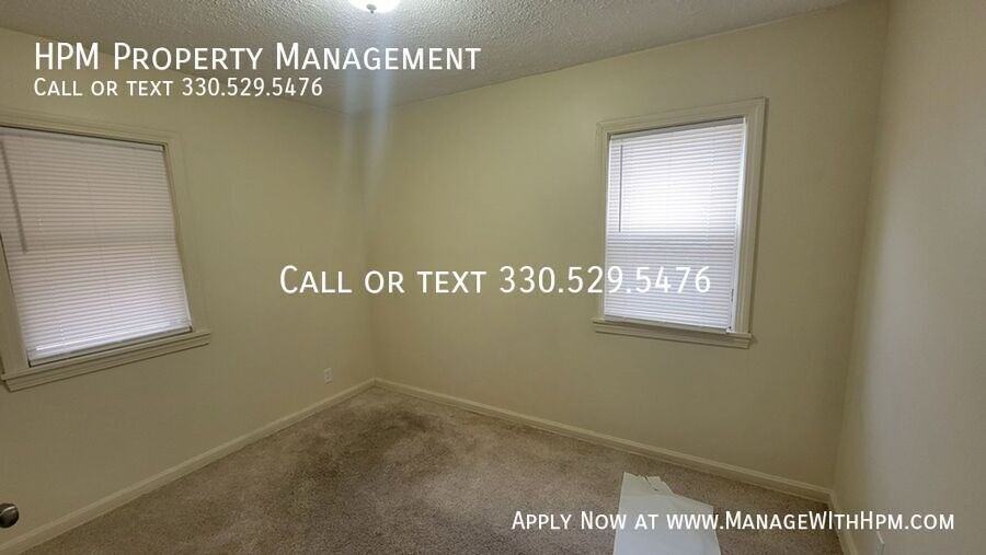 960 Jason Ave - Photo 4 of 16