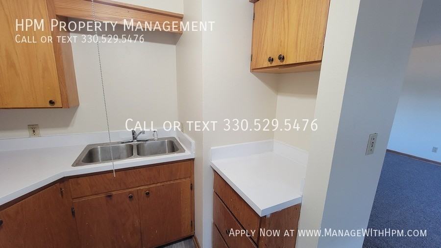 926 Florida Ave #E - Photo 6 of 10