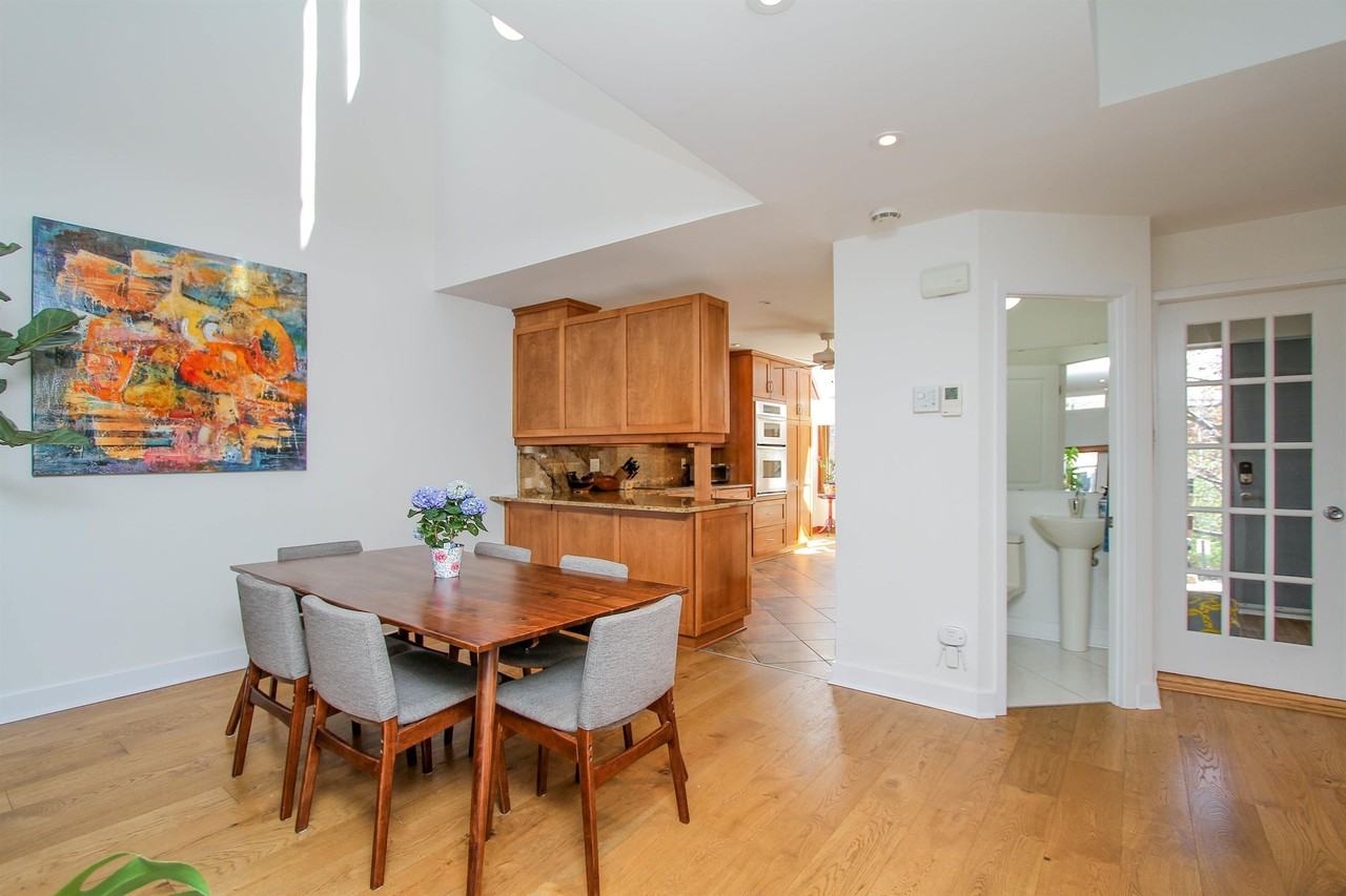 377 Wilbrod St #1 - Photo 3 of 35
