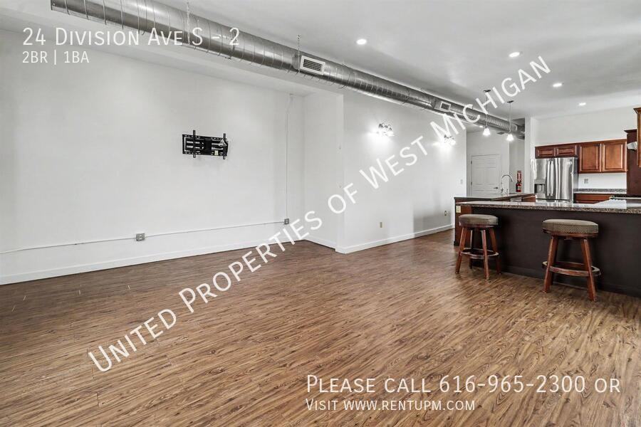 24 Division Ave S #2 - Photo 6 of 16