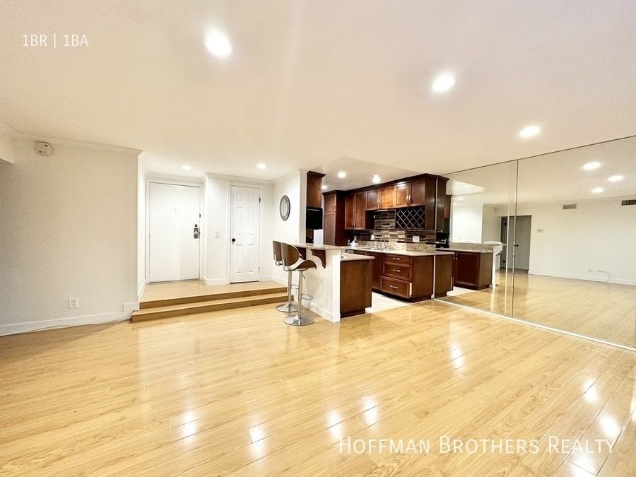 1515 S Beverly Dr #305 - Photo 5 of 13