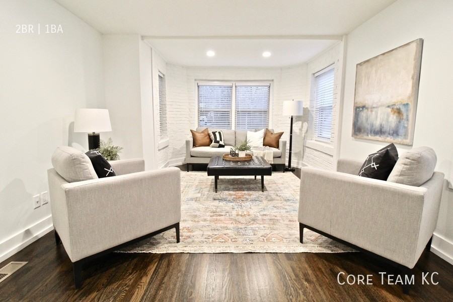 4325 Roanoke Pkwy #4319-2N - Photo 3 of 14