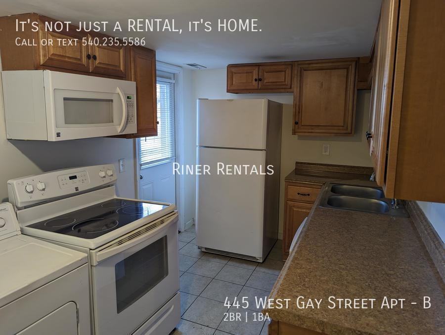 445 W Gay St #B - Photo 3 of 9