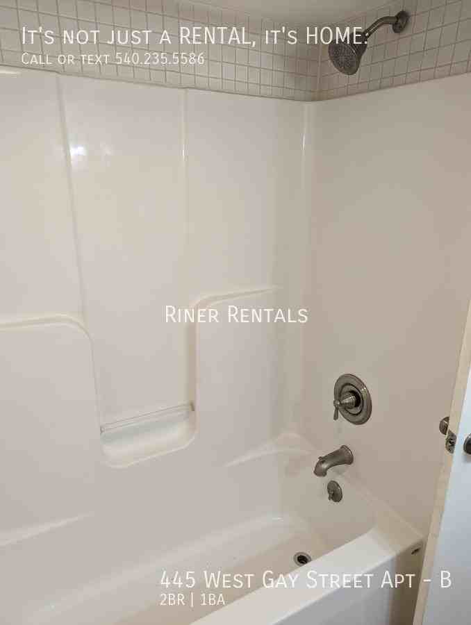 445 W Gay St #B - Photo 5 of 9